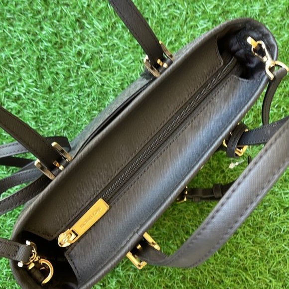 Michael Kors Jet Set Travel XS Carryall Tote Top Zip Tote Black - Picture 8 of 14